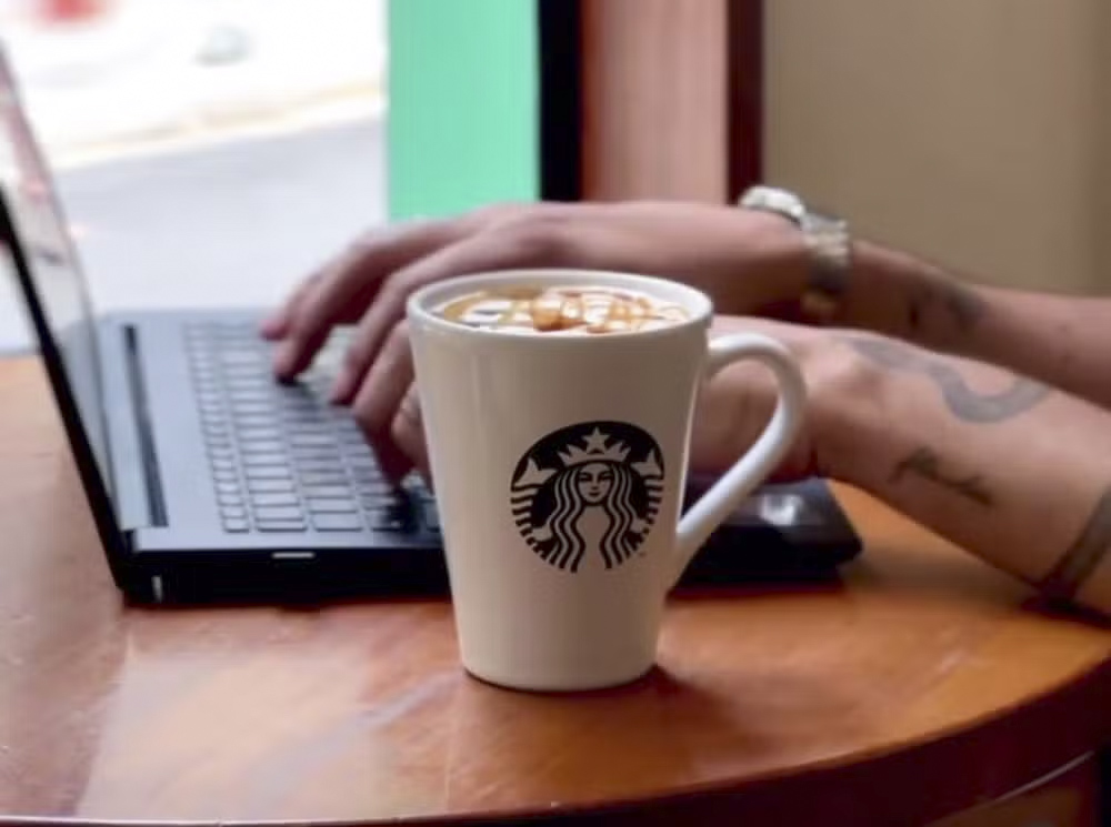 SouthRock busca R$ 100 milhões em DIP enquanto tenta repassar Starbucks